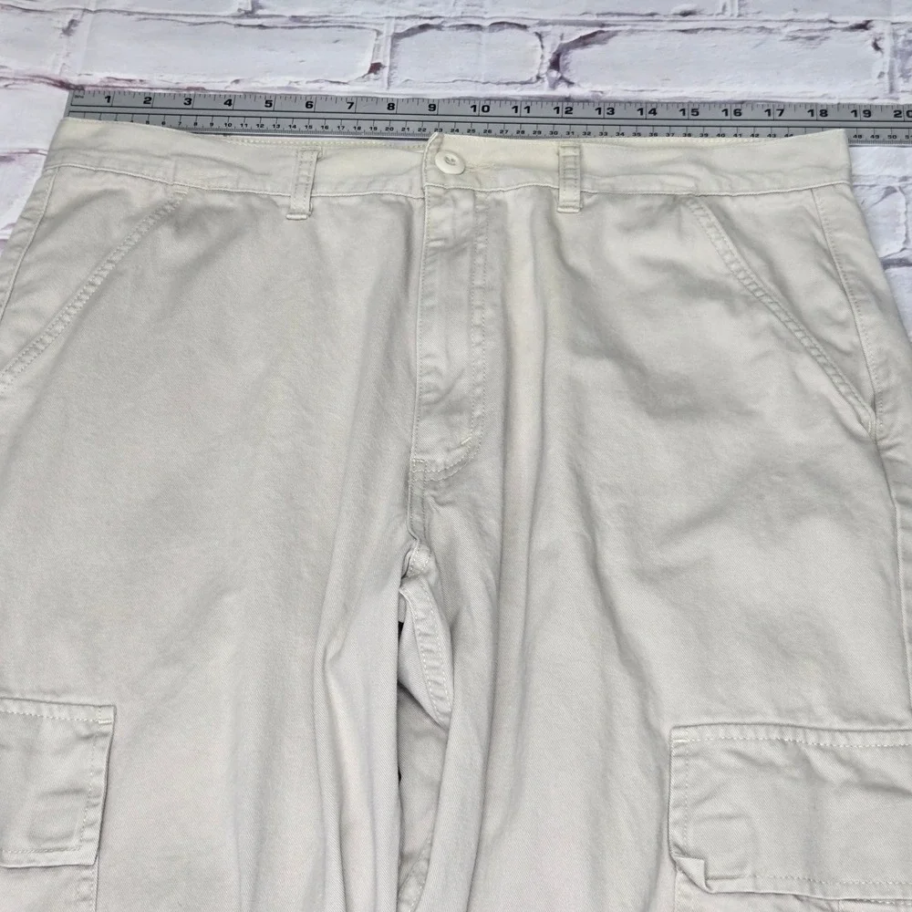 Vintage Y2K Levi's Cargo PantsStone Beige Cotton Twill Utility Outdoor Men 36x30
